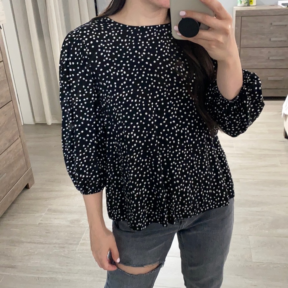 Zara black and white polka dot top xs